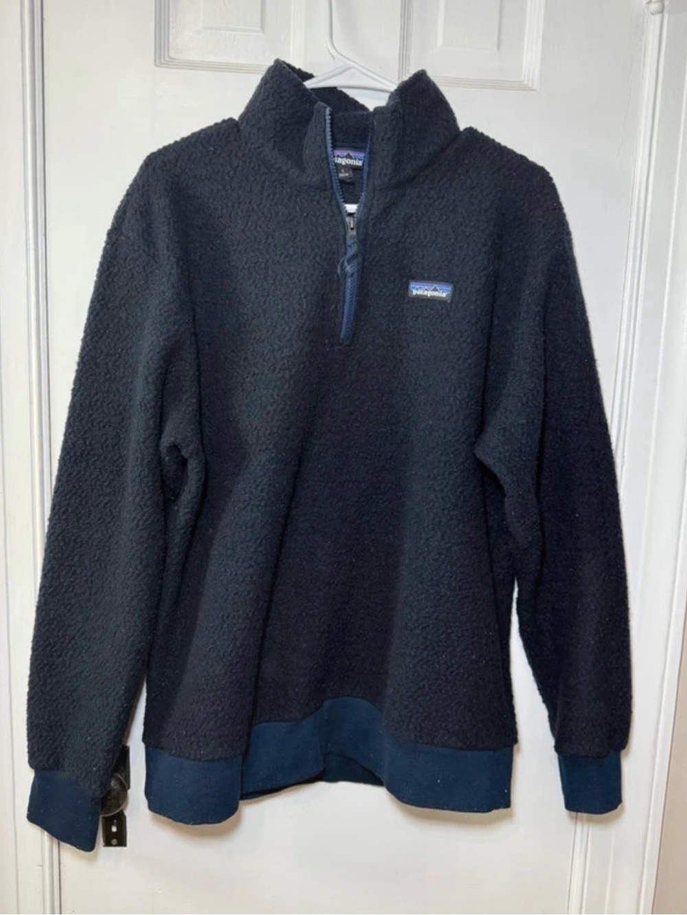 Patagonia Men’s Black Sherpa Quarter-Zip Fleece Pullover